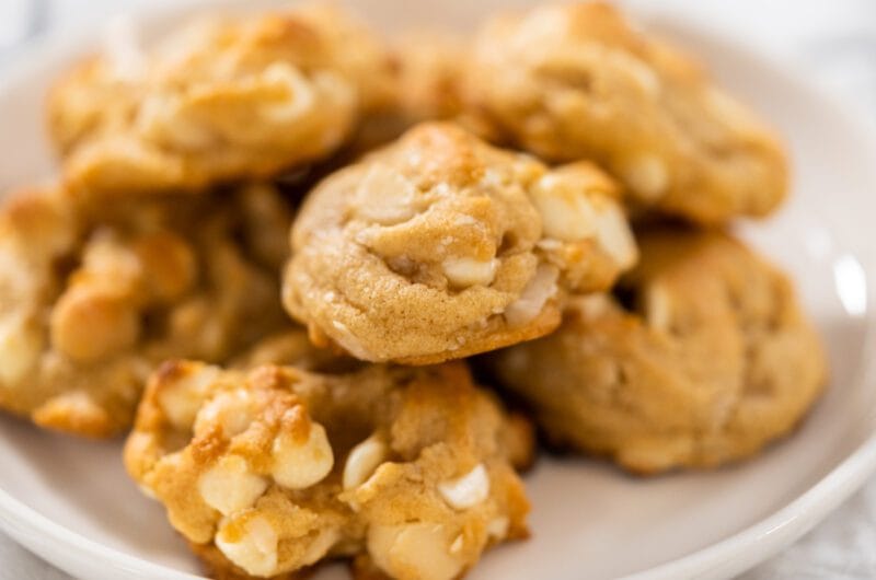 White Chocolate Macadamia Nut Cookies